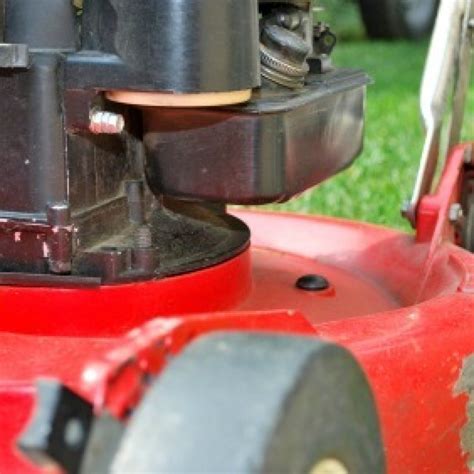 Craftsman 159cc lawn mower won%27t start - Turned out to be a very simple fix!Link to autochoke carburetor should you decide to just replace it. 799866 Carburetor Replaces 796707 and 794304 (AutoChoke...